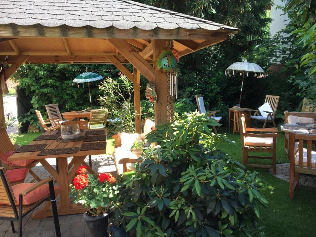 Tektona "Bed & Breakfast" Nidda Extérieur photo